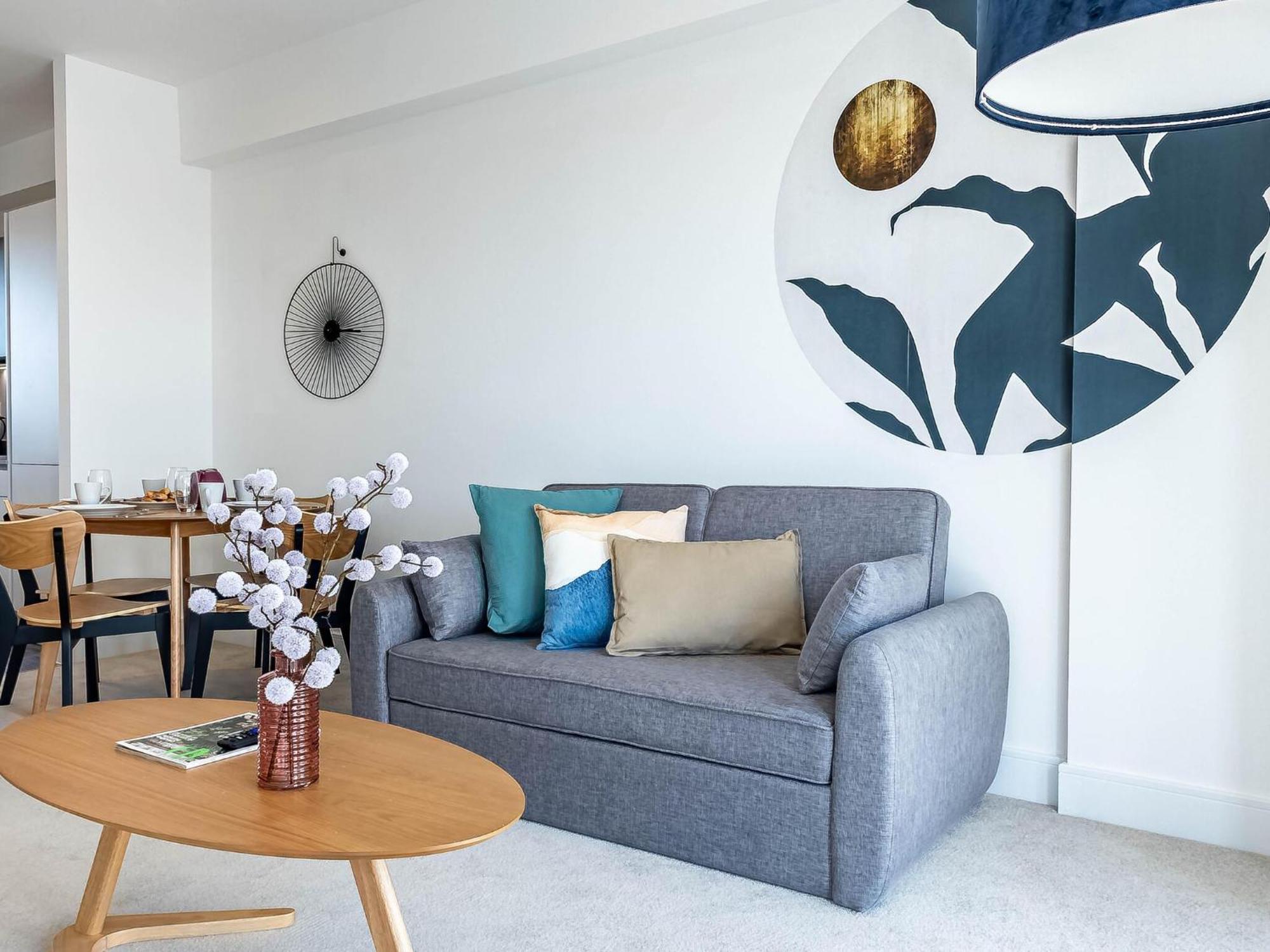 Modern Apartments With Balcony In Merton Near Wimbledon By Sojo Stay Mitcham Ngoại thất bức ảnh