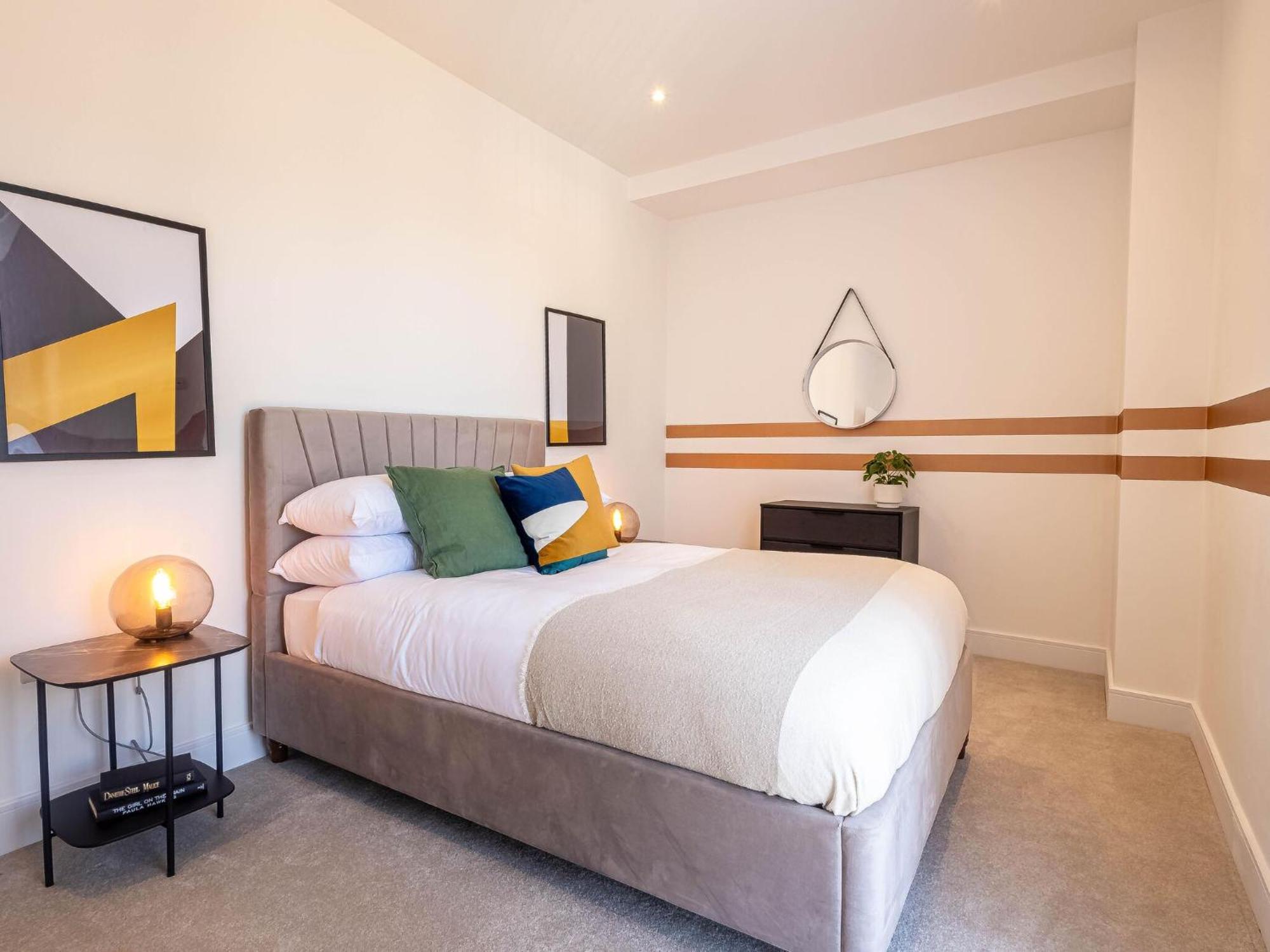 Modern Apartments With Balcony In Merton Near Wimbledon By Sojo Stay Mitcham Ngoại thất bức ảnh