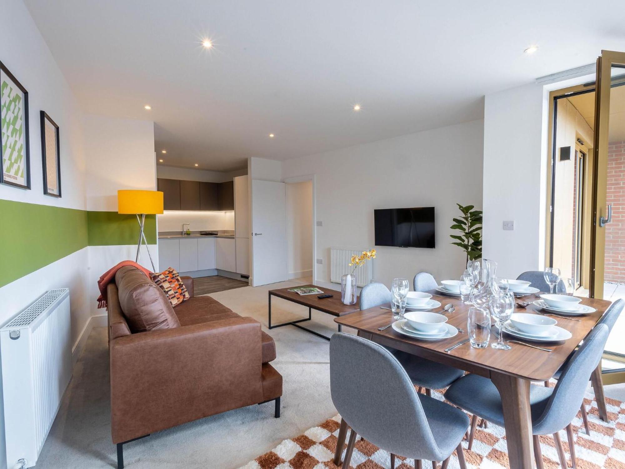 Modern Apartments With Balcony In Merton Near Wimbledon By Sojo Stay Mitcham Ngoại thất bức ảnh